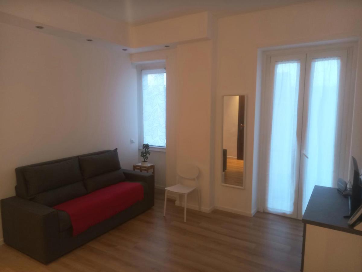 شقة Bilocale 7 Piano Balcone Vista Skyline ميلان المظهر الخارجي الصورة