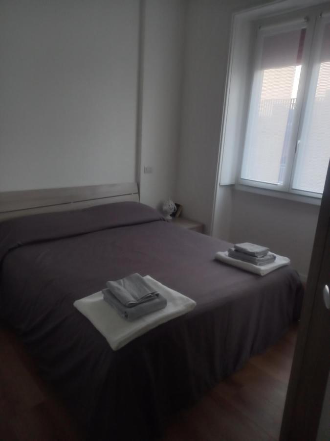 شقة Bilocale 7 Piano Balcone Vista Skyline ميلان المظهر الخارجي الصورة